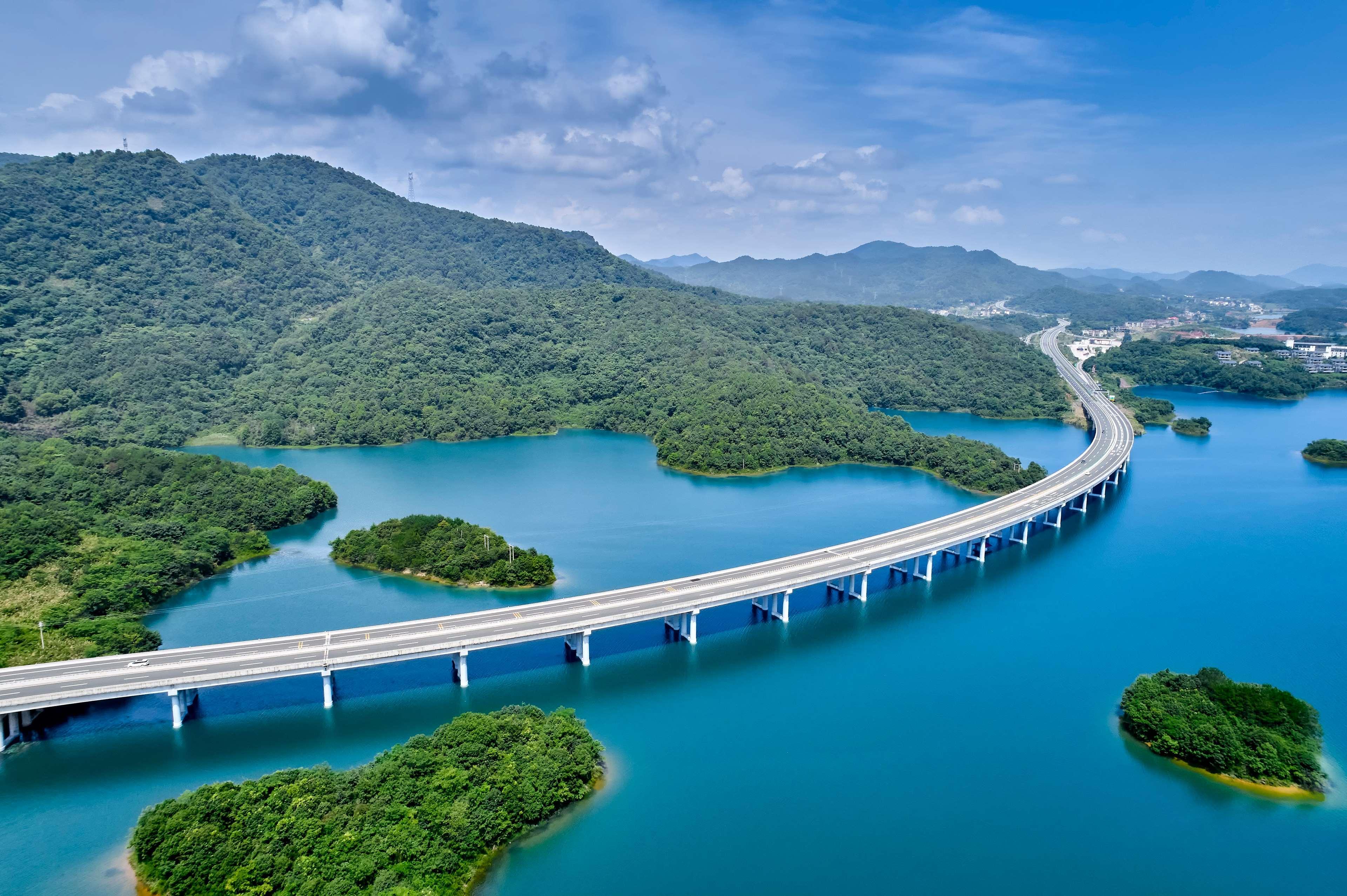 Lushan West Sea Resort, Curio Collection By Hilton Jiujiang  Exterior foto