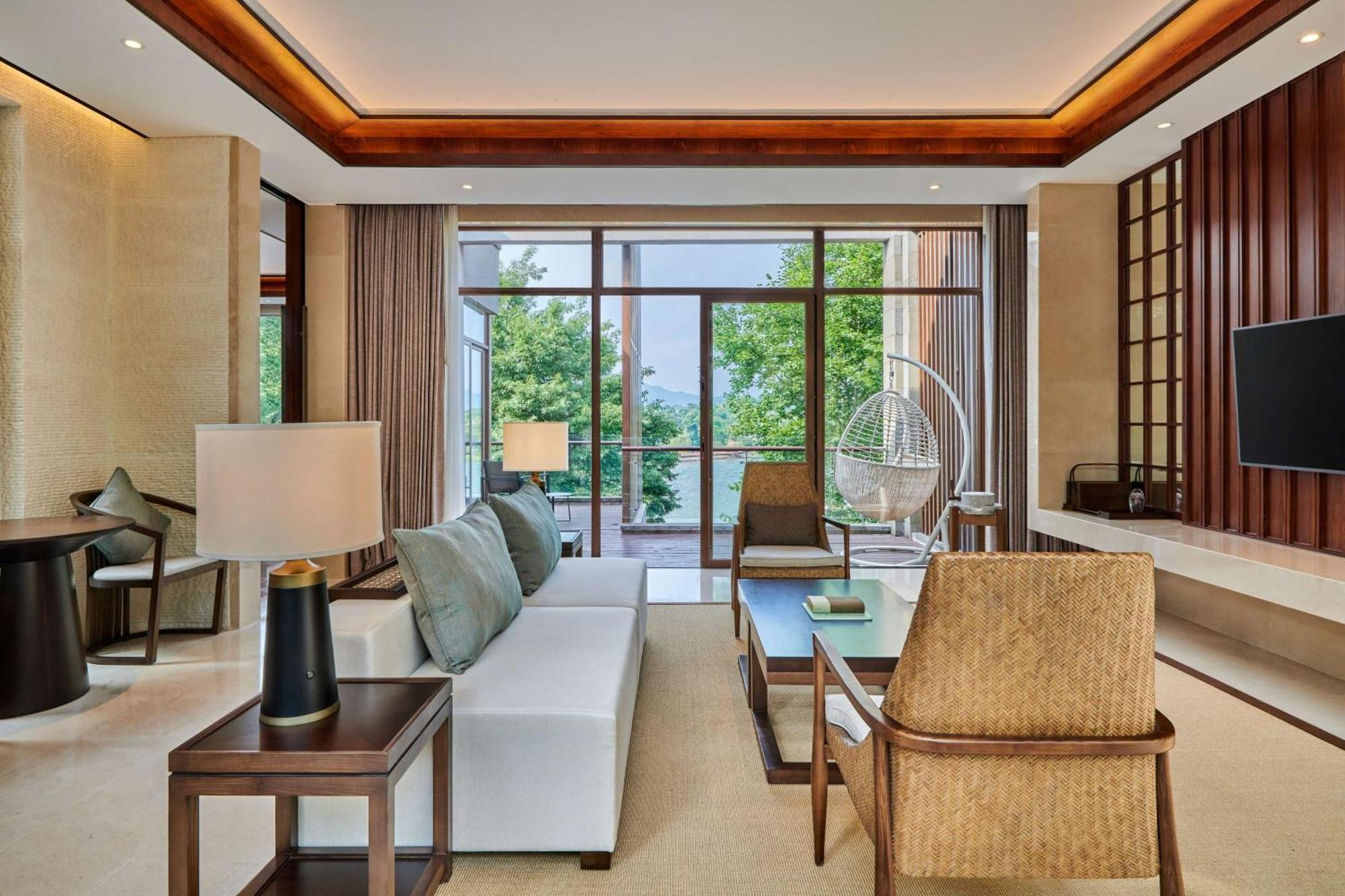 Lushan West Sea Resort, Curio Collection By Hilton Jiujiang  Exterior foto